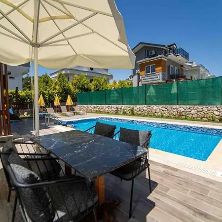 Hotel Oeluedeniz,hisaroenue Mevkisi Havuzlu Muestakil Fethiye